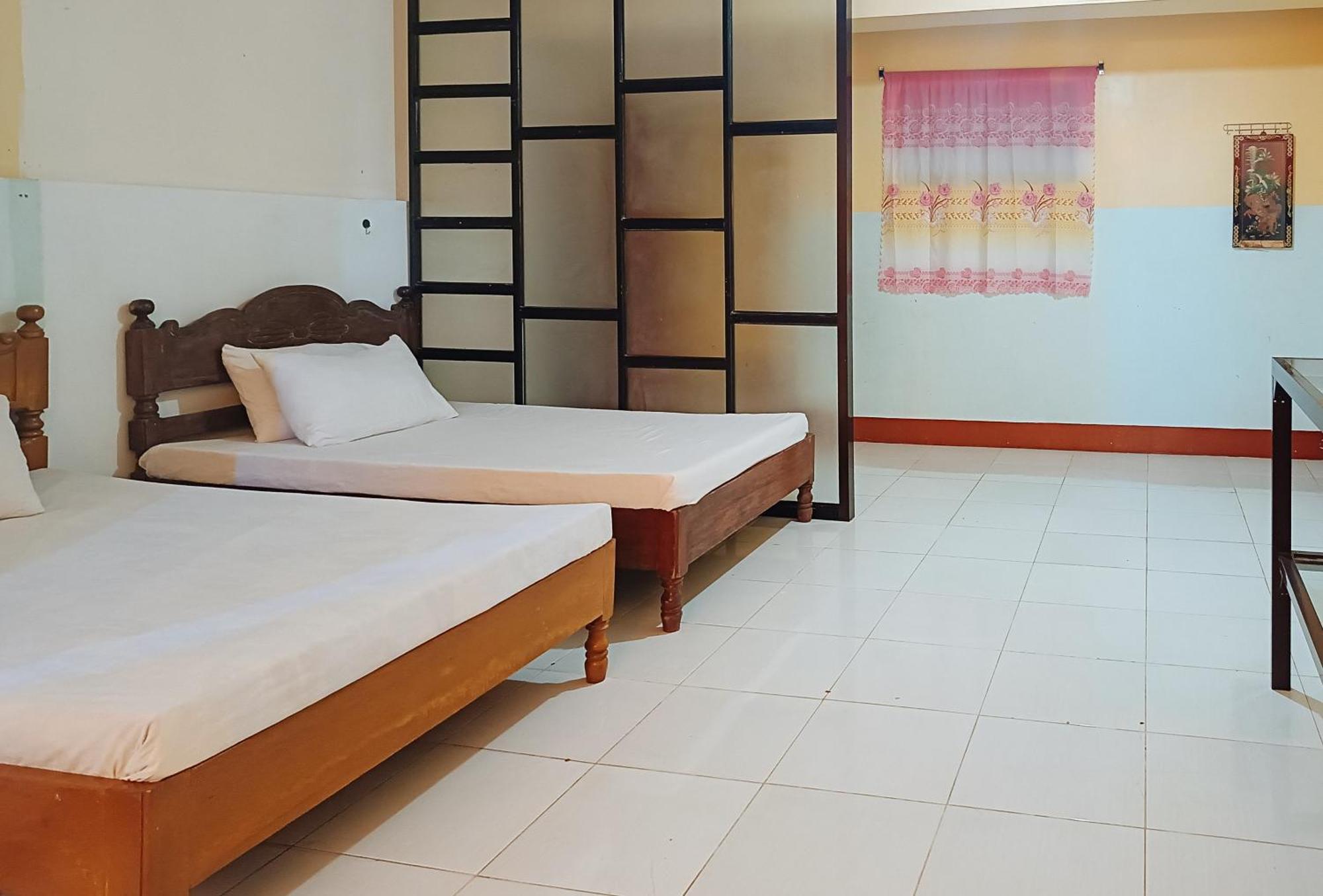 Reddoorz @ Grand Valley Hotel Junction Luna Cagayan Tagaytay City Exterior foto
